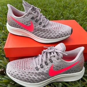 NWT Nike Air Zoom Pegasus 35 Women’s 
 Size 7.5 In original box